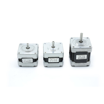 موتور پله ای گشتاور بالا NEMA16 39BYGX200A 39mm 14.4V 0.4A
